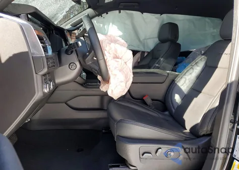 2025 GMC Yukon Xl Denali z USA, uszkodzony, nr VIN 1GKS2JRL4SR246235